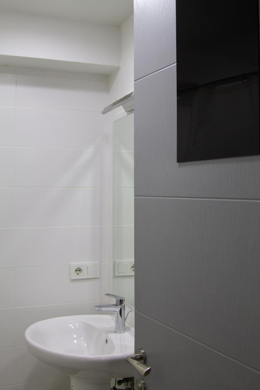 Koan Hostel Tbilisi ภายนอก รูปภาพ